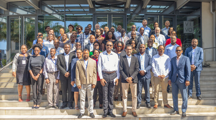 Representatives at the first-ever meeting of the Mozambique Onchocerciasis Elimination Expert Advisory Committee.